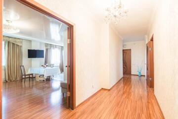 Фотографии Апартаменты Lazurnyi apartment in the center of Nur-sultan г. Нур-Султан (Казахстан) №3 Фото Апартаменты Lazurnyi apartment in the center of Nur-sultan г. Нур-Султан 3