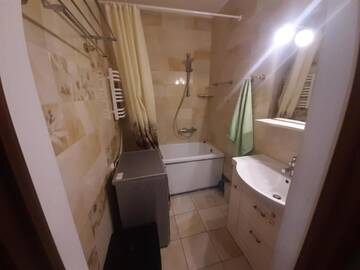 Фотографии Апартаменты Cozy 2-bedroom apt near Beijin Palace and Baiterek Tower г. Нур-Султан (Казахстан) №2 Фото Апартаменты Cozy 2-bedroom apt near Beijin Palace and Baiterek Tower г. Нур-Султан 2