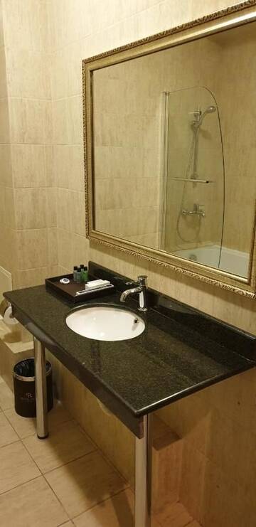 Фотографии Отель Royal Park Hotel & SPA г. Нур-Султан (Казахстан) №3 Фото Отель Royal Park Hotel & SPA г. Нур-Султан 3