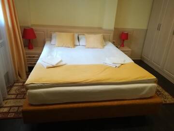 Фото номера Стандартный двухместный номер с 1 кроватью Отель Jasmine Hotel г. Нур-Султан 2
