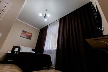 Фото номера Стандартный одноместный номер с душем Отель Otyrar Hotel г. Нур-Султан 6