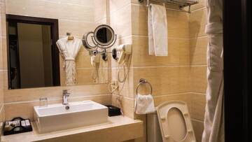 Фото номера Стандартный двухместный номер с 1 кроватью Отель JB hotel г. Нур-Султан 17