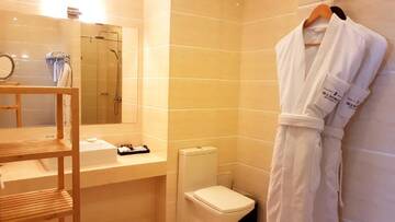 Фото номера Люкс Отель JB hotel г. Нур-Султан 9