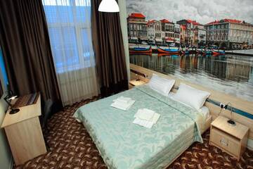 Фото номера Люкс с кроватью размера «king-size» Мини-отель Elysian hotel г. Нур-Султан 14