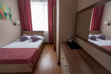 Фото номера Номер с кроватью размера «queen-size» Отель MAXX inn г. Нур-Султан 5