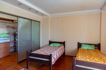 Фото номера Кровать в общем номере для мужчин с 4 кроватями Хостелы Hostel Astana г. Нур-Султан 3