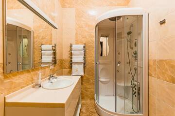 Фото номера Стандартный двухместный номер с 1 кроватью Отель MyLINE relax complex г. Нур-Султан 7