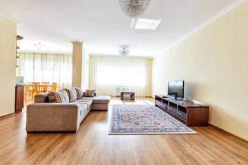 Фото номера Апартаменты с 2 спальнями Апартаменты Apartments on Dostyk 5 г. Нур-Султан 23