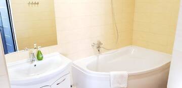 Фото номера Апартаменты Апартаменты Apartment Lazurniy г. Нур-Султан 30