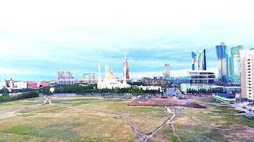 Фото номера Апартаменты с балконом Апартаменты Apartment in heart of Astana г. Нур-Султан 5