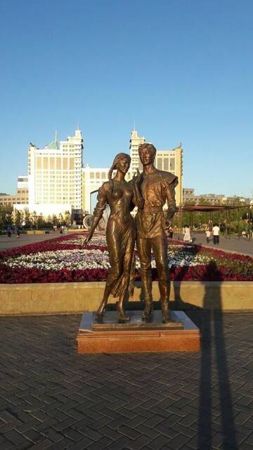 Фото Апартаменты Apartment in heart of Astana г. Нур-Султан 2