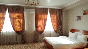 Фото номера Большой двухместный номер с 1 кроватью Отель Boutique Hotel Tomiris г. Нур-Султан 9