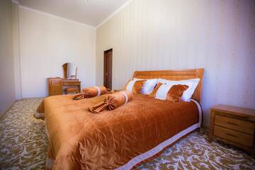 Фото номера Двухместный номер с 2 отдельными кроватями Отель Boutique Hotel Tomiris г. Нур-Султан 3