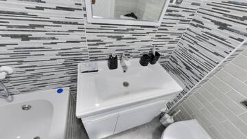 Фото номера Апартаменты с 1 спальней Апартаменты Apartment Lazurnyi Kvartal г. Нур-Султан 88