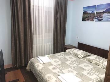 Фото номера Улучшенный двухместный номер с 1 кроватью Хостелы Astana Best Hostel г. Нур-Султан 3
