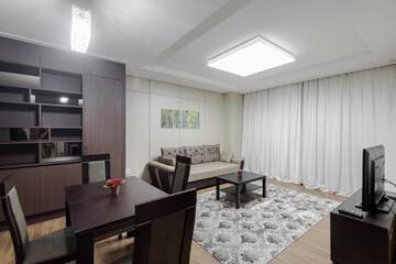 Фото номера Апартаменты Делюкс Отель Elite Apart-Hotel г. Нур-Султан 8