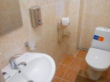 Фото номера Бюджетный двухместный номер с 1 кроватью Гостевой дом Nursat Guest House г. Нур-Султан 11