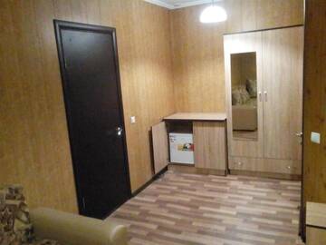 Фото номера Двухместный номер с 1 кроватью Гостевой дом Nursat Guest House г. Нур-Султан 9