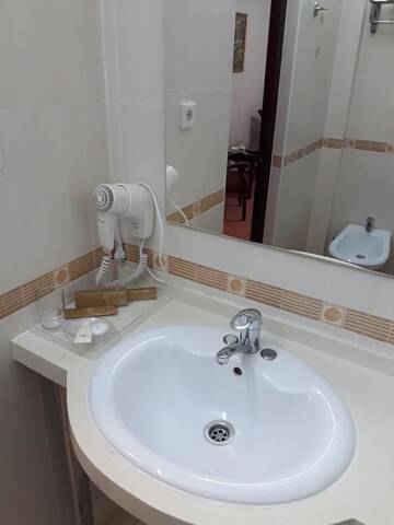 Фото номера Двухместный номер с 1 кроватью Отель Hotel Botakoz г. Нур-Султан 5
