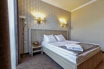 Фото номера Двухместный номер с 1 кроватью Отель AYKUN Hotel г. Нур-Султан 13