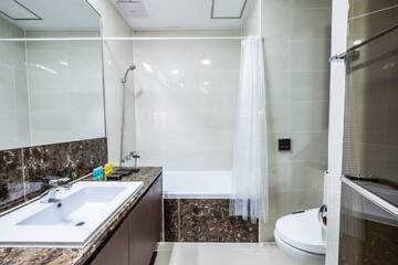 Фото номера Апартаменты с 1 спальней Апартаменты The Address Highvill 2 г. Нур-Султан 15