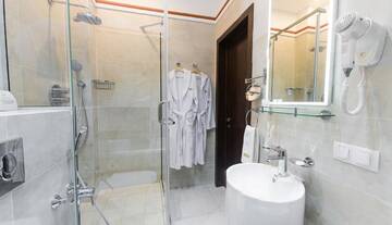 Фото номера Люкс Отель QonaQ hotel г. Нур-Султан 12