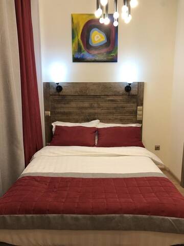 Фото номера Двухместный номер Делюкс с 1 кроватью Отель Grace Point Hotel г. Нур-Султан 3