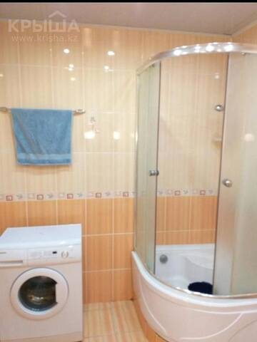 Фото номера Апартаменты с балконом Апартаменты Apart-group on the street Saraishyk, 7 г. Нур-Султан 7