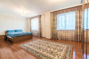 Фото номера Апартаменты с 2 спальнями Апартаменты Lazurnyi apartment in the center of Nur-sultan г. Нур-Султан 25