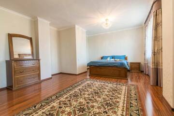 Фото номера Апартаменты с 2 спальнями Апартаменты Lazurnyi apartment in the center of Nur-sultan г. Нур-Султан 10