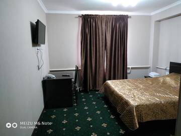 Фото номера Стандартный двухместный номер с 1 кроватью Отель Гостиница QAINAR HOTEL г. Нур-Султан 4