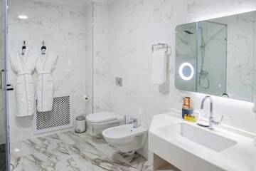 Фото номера Люкс Отель The ONE Hotel Astana г. Нур-Султан 7