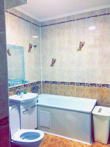 Фото номера Улучшенные апартаменты Апартаменты Sarmat Apartment on Sauran 3/1str г. Нур-Султан 22
