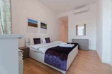 Фото номера Апартаменты с 2 спальнями Апартаменты The Arc Residence г. Нур-Султан 28