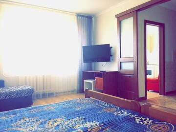 Фото номера Улучшенные апартаменты Апартаменты Khan Shatyr Apartment г. Нур-Султан 46
