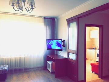 Фото номера Улучшенные апартаменты Апартаменты Khan Shatyr Apartment г. Нур-Султан 26