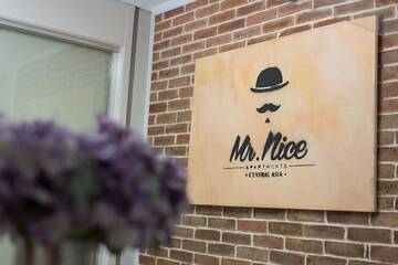 Фото номера Апартаменты с балконом Апартаменты Mr.Nice Apart-Hotel Highvill г. Нур-Султан 8