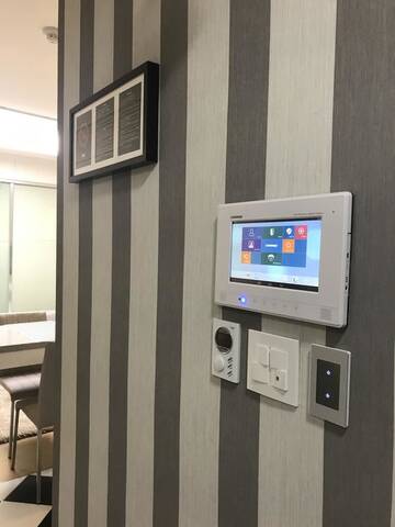 Фото номера Апартаменты с балконом Апартаменты Mr.Nice Apart-Hotel Highvill г. Нур-Султан 28
