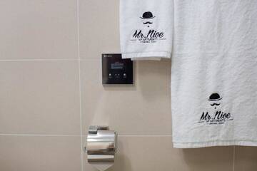 Фото номера Апартаменты с балконом Апартаменты Mr.Nice Apart-Hotel Highvill г. Нур-Султан 65