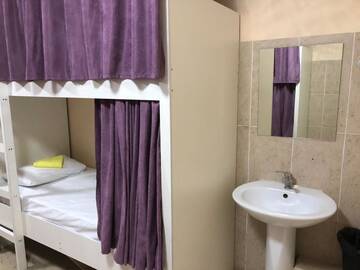Фото номера Кровать в общем 6-местном номере Хостелы Elite Hostel г. Нур-Султан 2