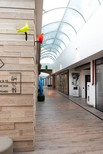 Фото номера Одноместный номер Капсульные отели IQ Coworking г. Нур-Султан 2
