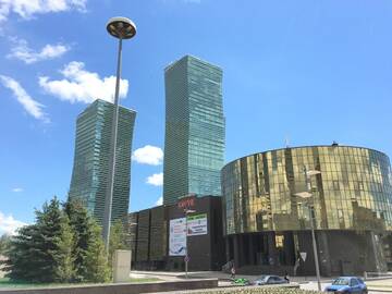 Фото номера Двухместный номер с 1 кроватью Апартаменты Apartments Severnoe Siyanie A Class г. Нур-Султан 16