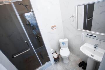 Фото номера Двухместный номер с 1 кроватью Отель ARENA Hotel г. Нур-Султан 26