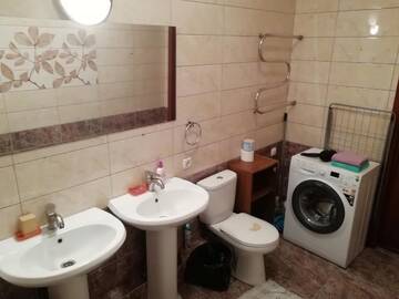Фото номера Апартаменты с 1 спальней Апартаменты Уютная 2х ком.квартира в Центре г. Нур-Султан 10