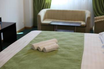 Фото номера Двухместный номер Делюкс с 1 кроватью Отель AirportHotel г. Нур-Султан 5