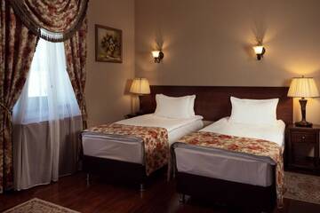 Фото номера Двухместный номер Делюкс с 1 кроватью Отель Boutique Hotel Traditional г. Нур-Султан 18