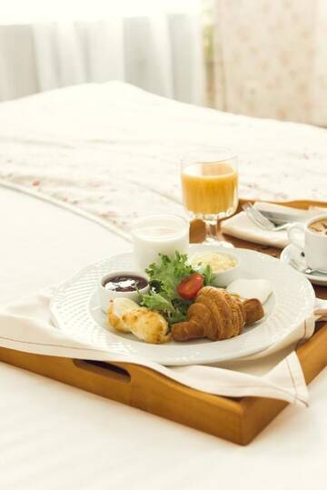 Фото номера Двухместный номер Делюкс с 1 кроватью Отель Boutique Hotel Traditional г. Нур-Султан 23
