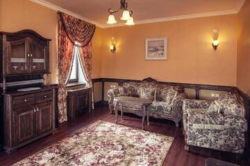 Фото номера Стандартный двухместный люкс с 1 кроватью Отель Boutique Hotel Traditional г. Нур-Султан 7