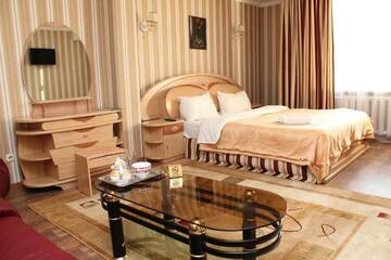 Фото номера Люкс Отель Zhassybi Hotel г. Нур-Султан 8