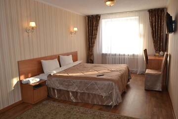 Фото номера Полулюкс Отель Zhassybi Hotel г. Нур-Султан 2